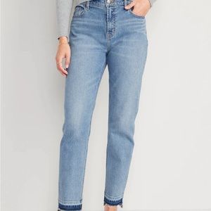 Mid-rise NWT boyfriend jeans old navy